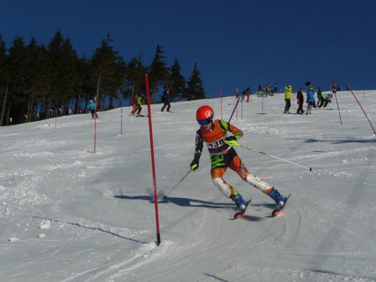 Závody UKZ – Dolní Morava – slalom a Kouty nad Desnou – obří slalom